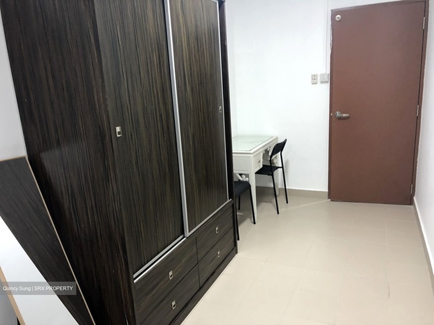 Changi Road (D14), Shop House #555257421